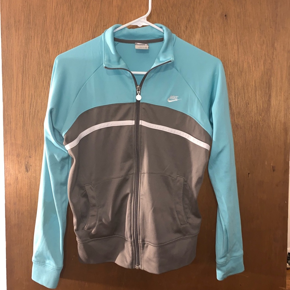 Nike Small Women’s Lightweight Jacket